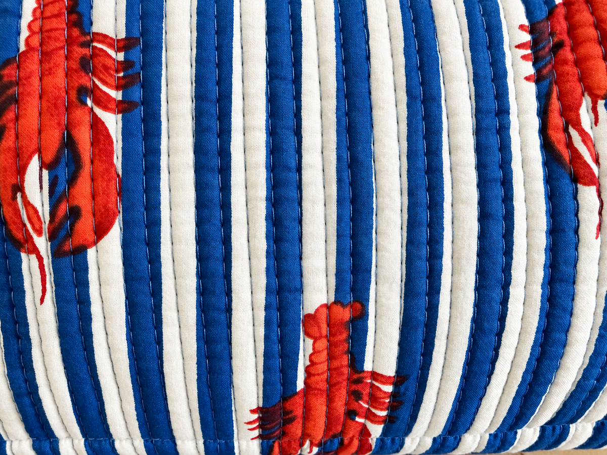 Cotton quilted wash bag