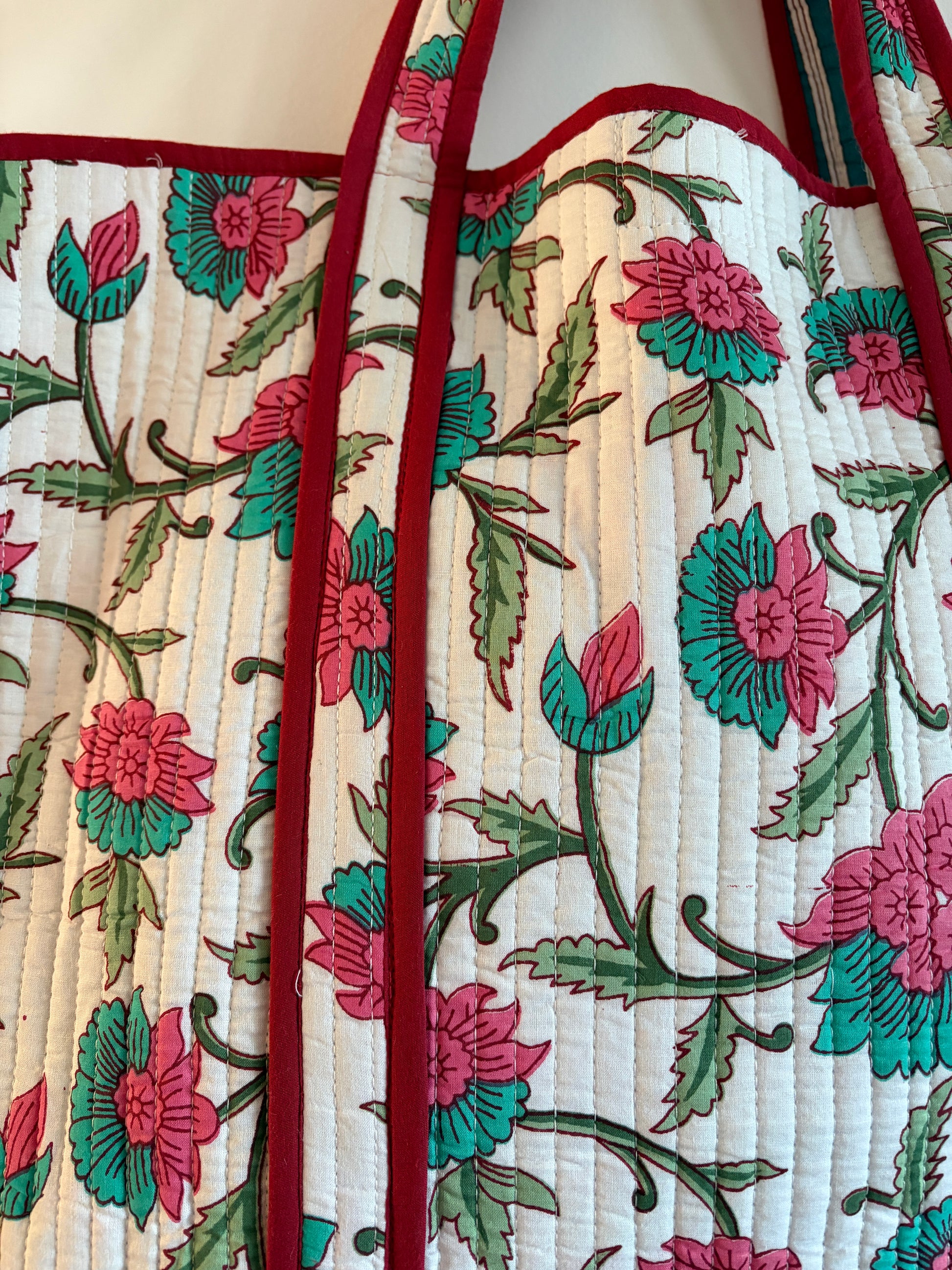 White Block Print Cotton Quilted Tote Bag – Handmade Tote featuring floral motifs and colorful detailing.