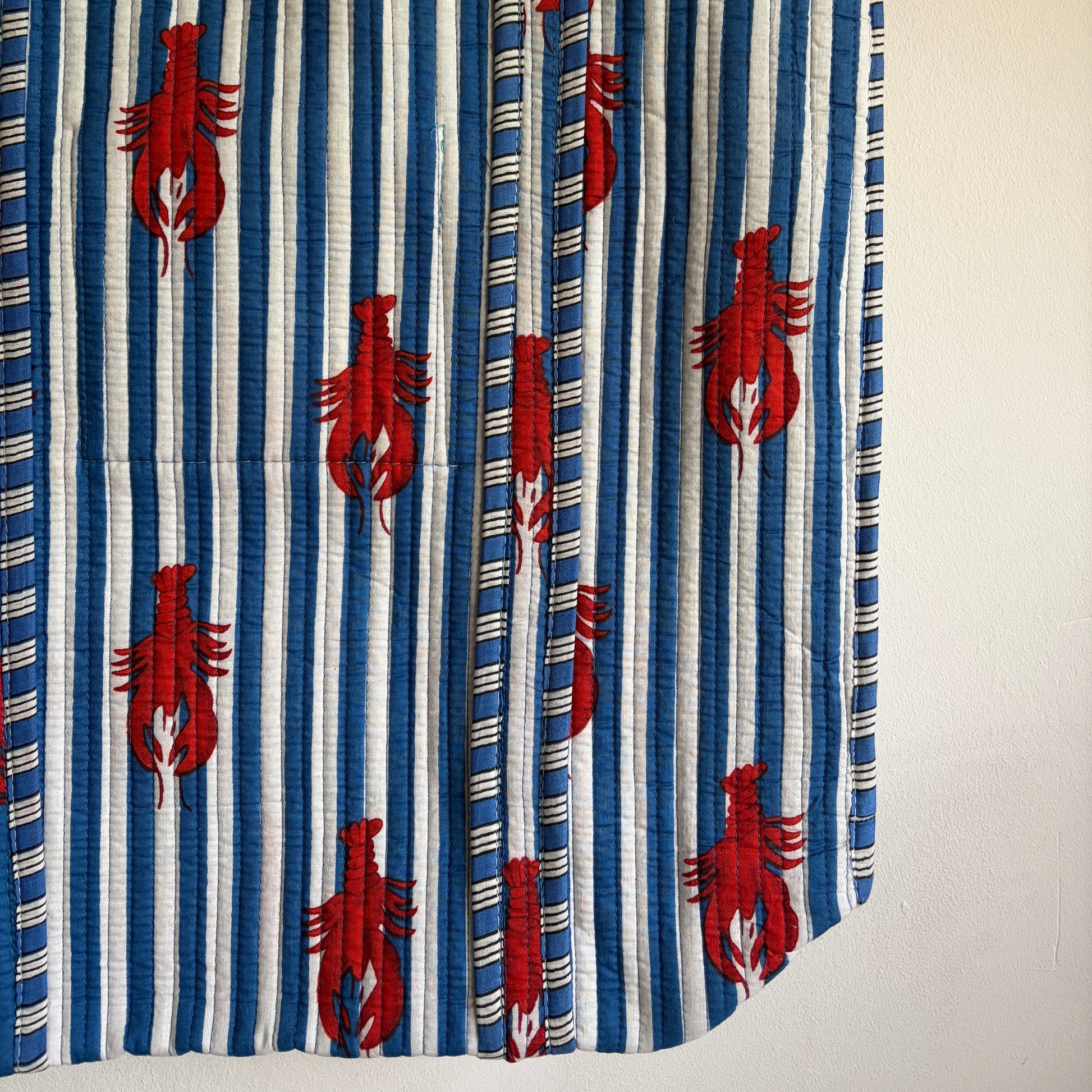 Blue and white striped bag with red lobster patterns Quilted Bag