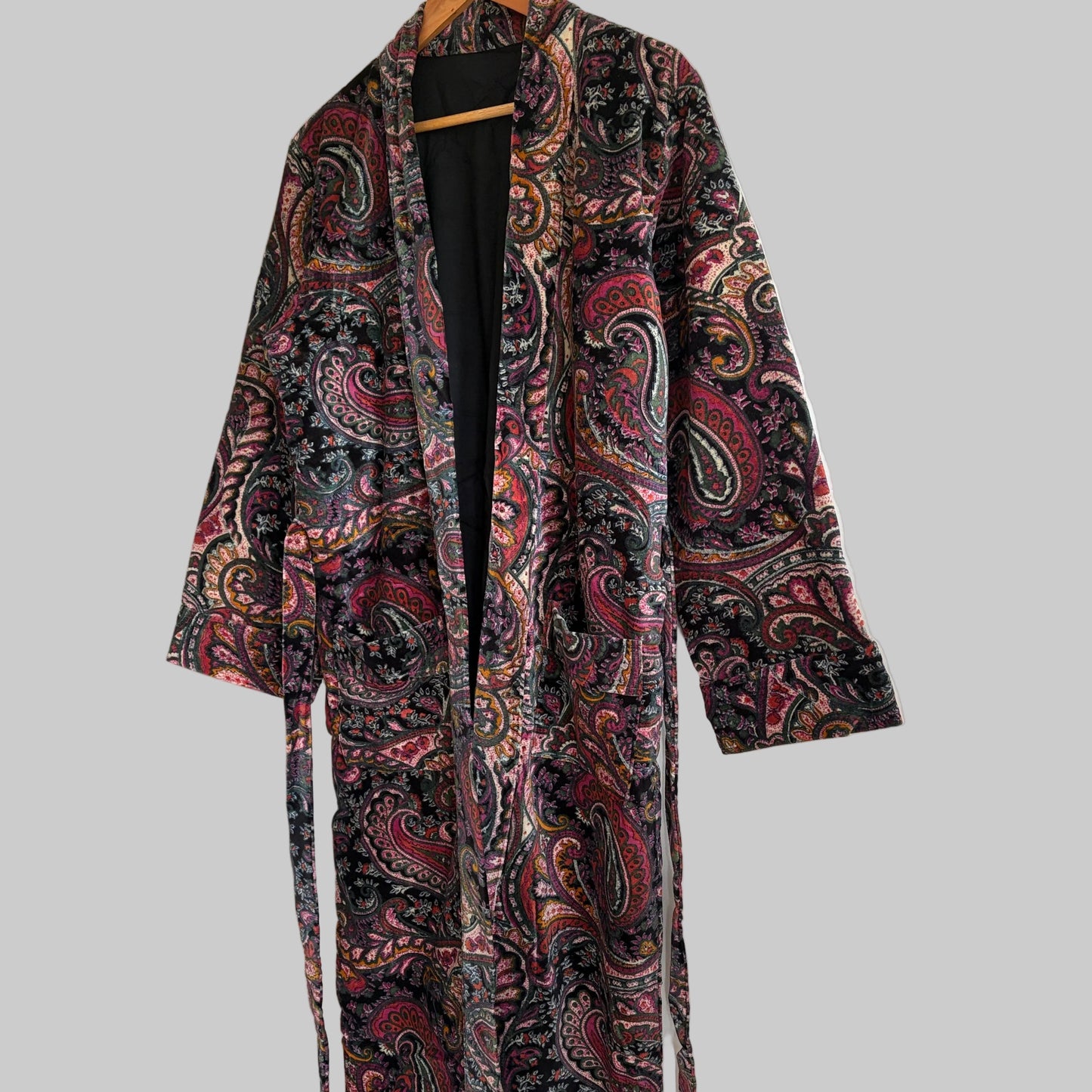 Paisley pattern printed Velvet Bath Robe 