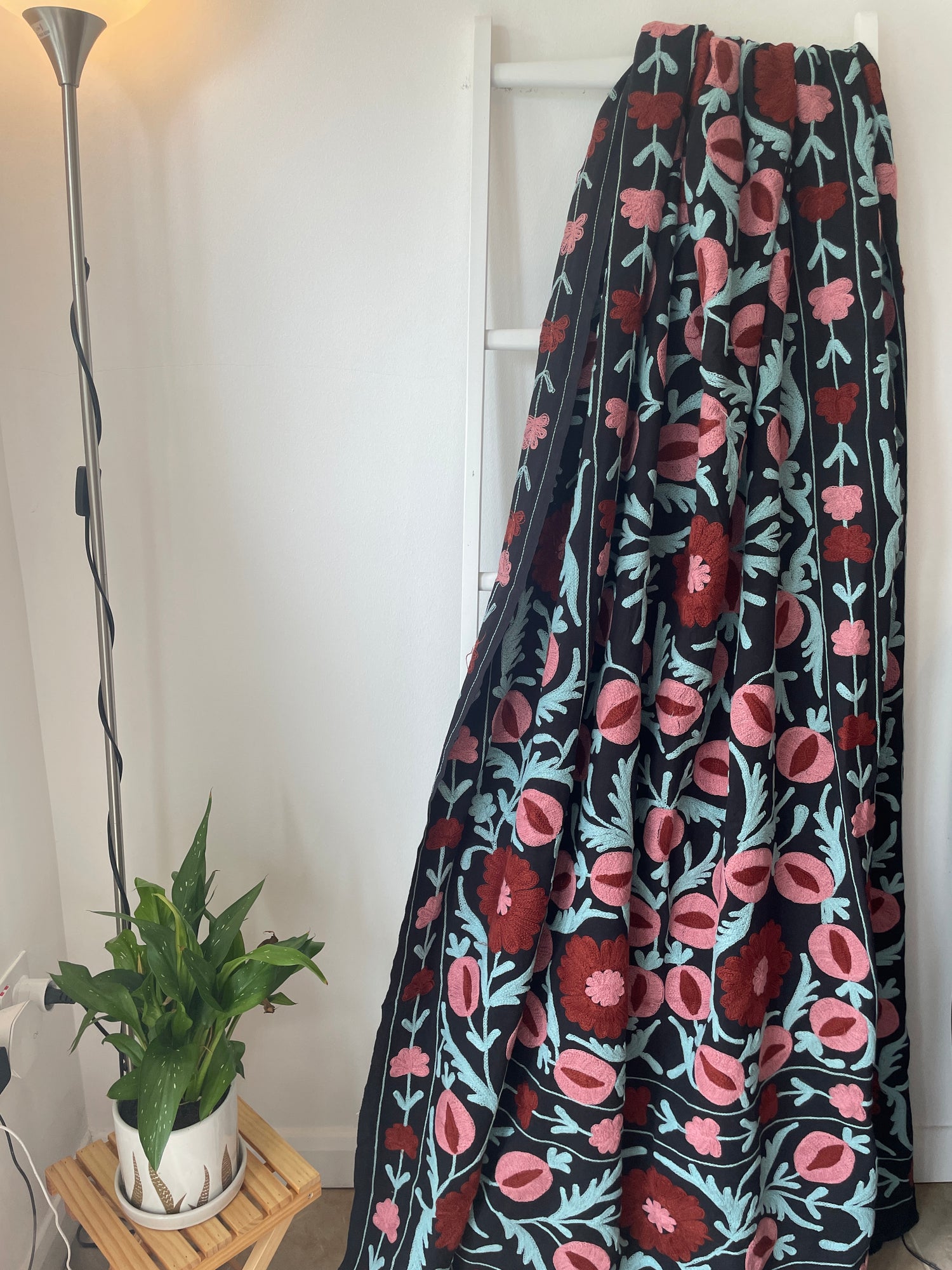 Suzani Embroidery Bedcover/ Cotton Suzani Throw