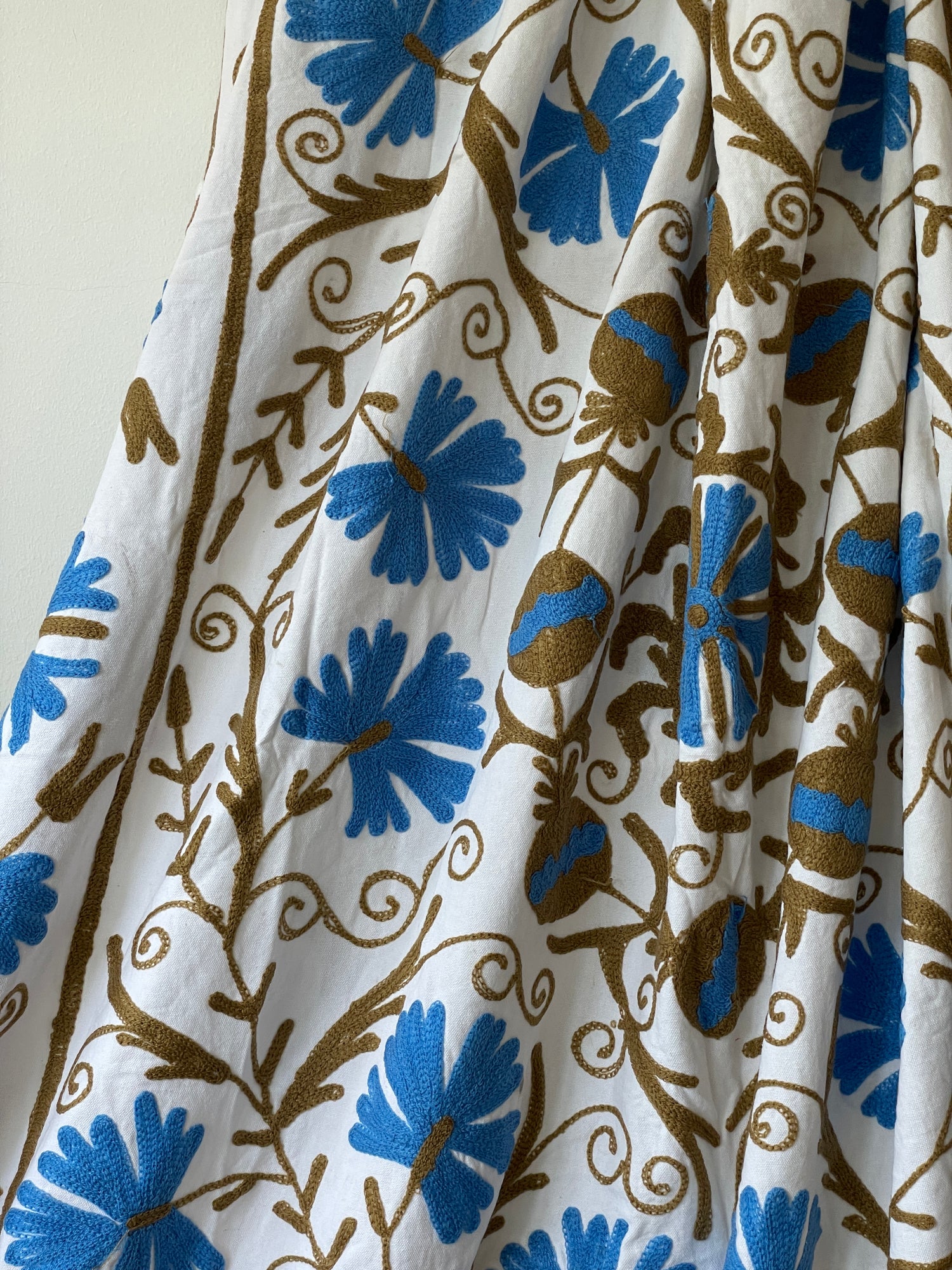 Suzani Embroidery Bedcover/ Cotton Suzani Throw