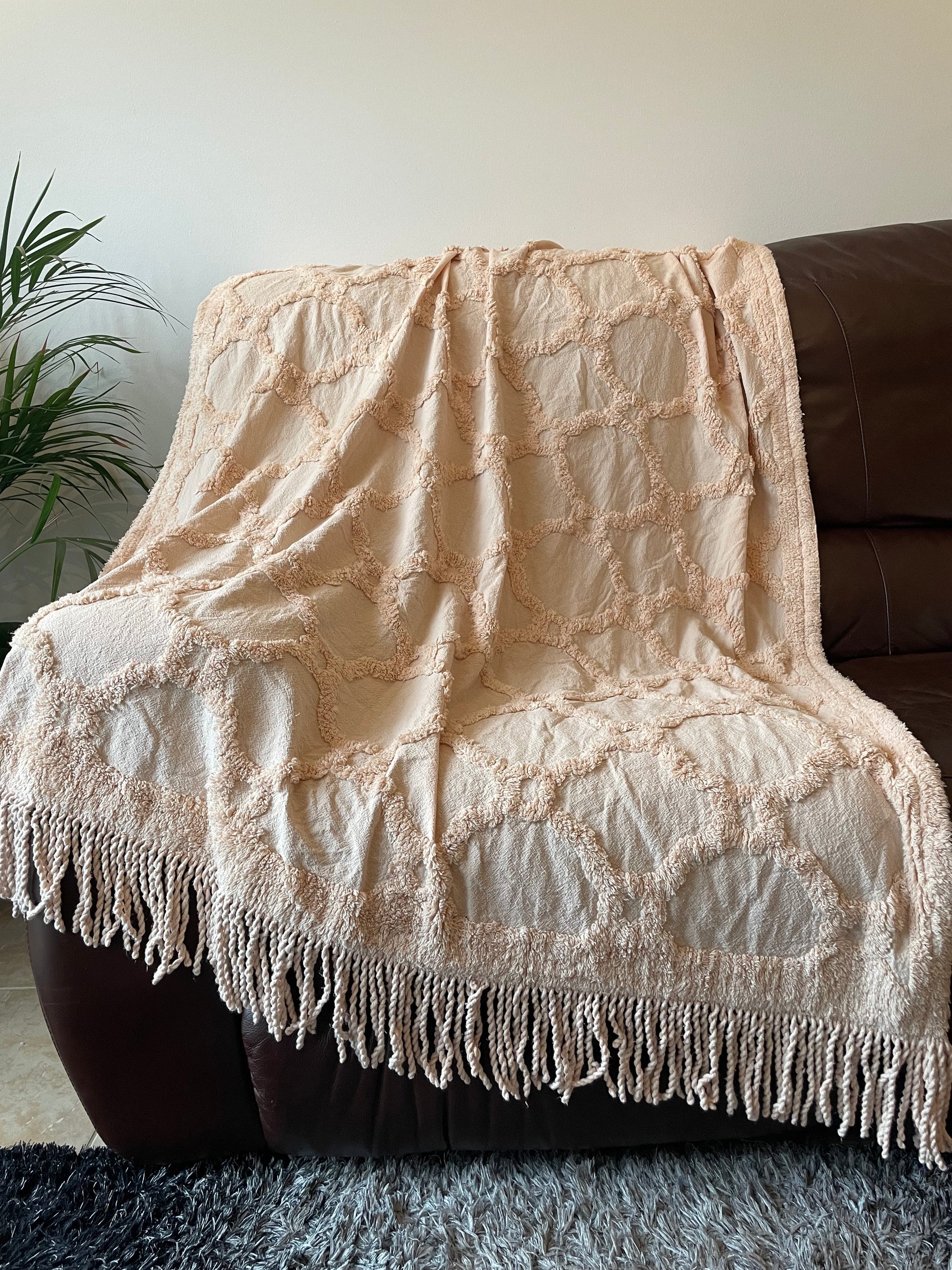 off White Cotton throw with geometric pattern 