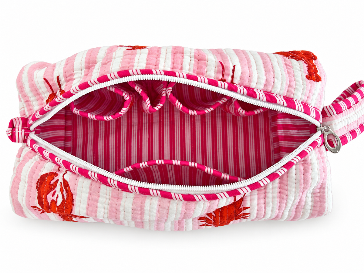 Cotton quilted wash bag