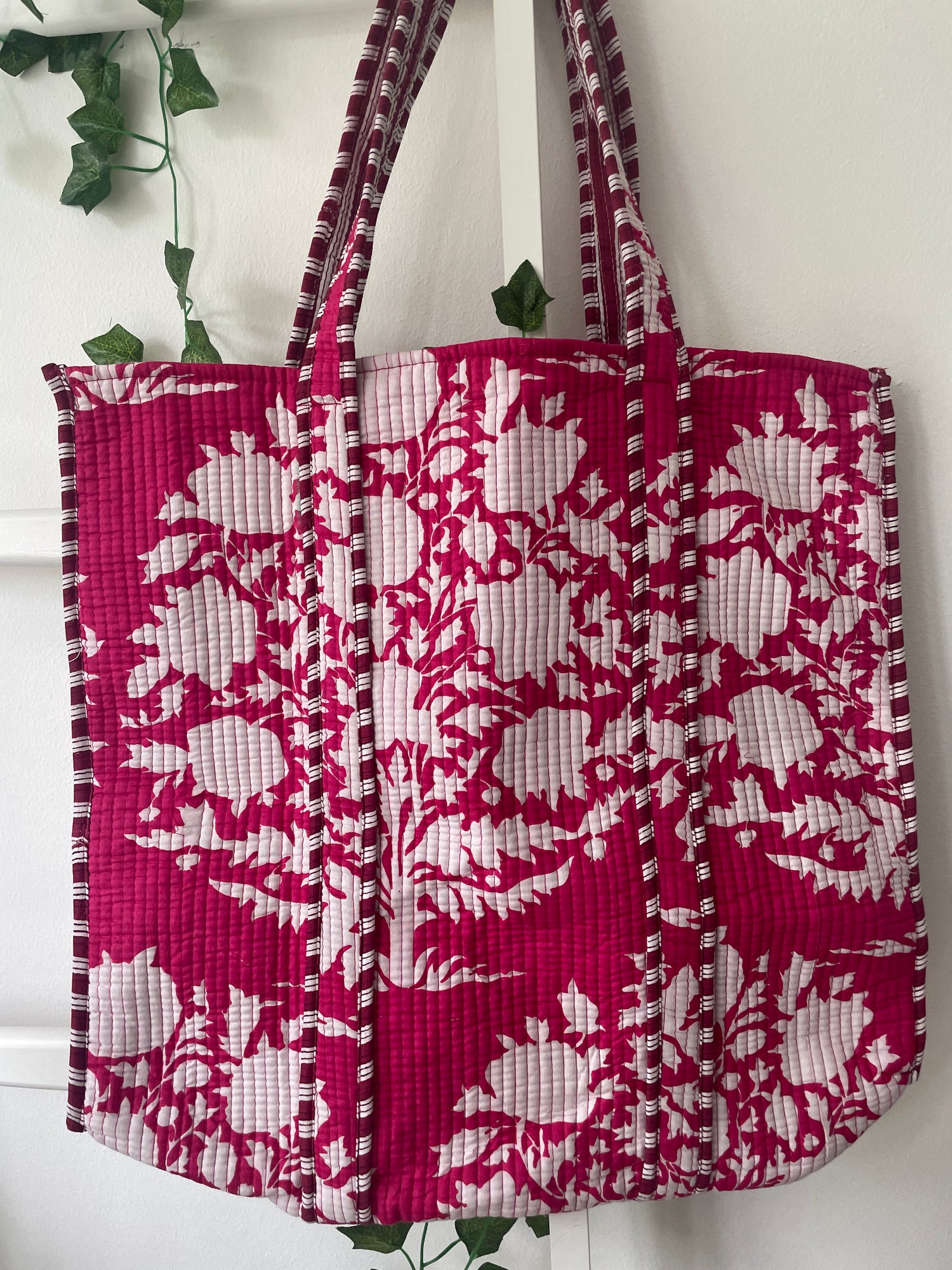 Red and white patterned bag 